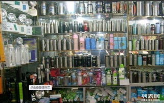 小商品批發(fā)零售與廚具衛(wèi)具及日用雜品零售的市場(chǎng)洞察與經(jīng)營(yíng)策略